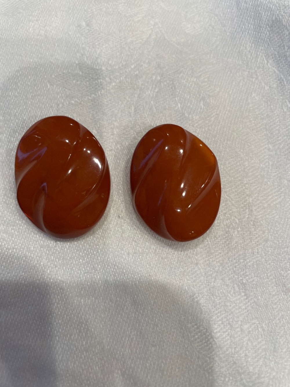Vintage amber clip earrings